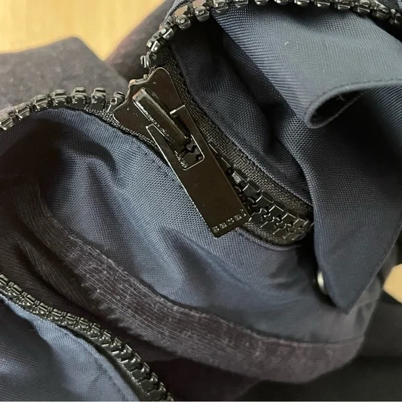 The NORTH FACE x SACAI sz S Navy Blue Short Sleeve Tshirt Size Zippers - Picture 3 of 15